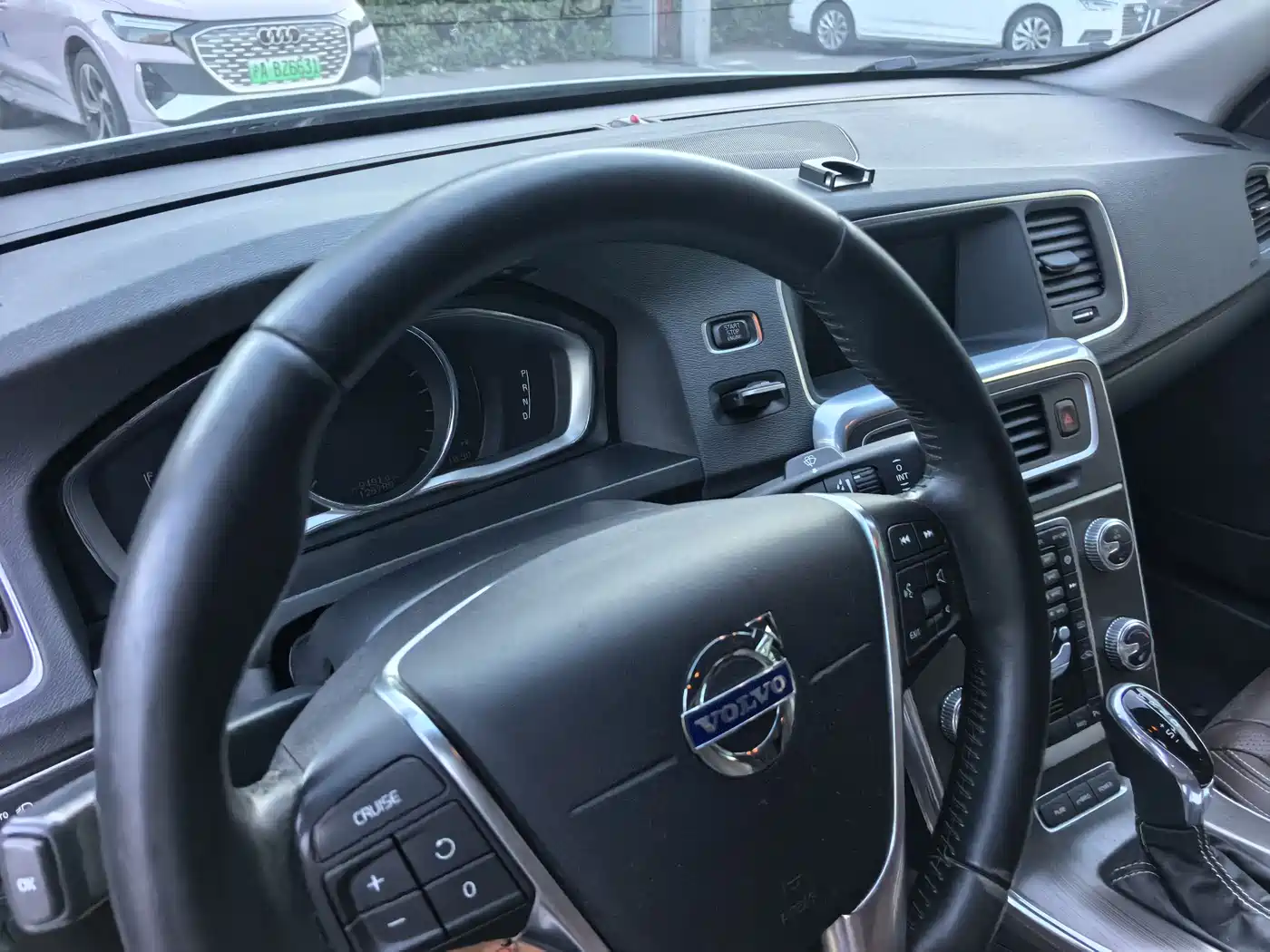 Volvo S60 Plug-in Hybrid 2015 2015 S60L E-Drive Hybrid T6 Intelligent Edition