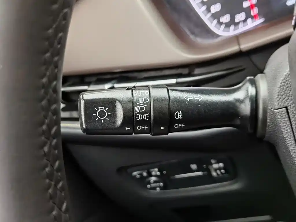 Changan CS15 2019 2019 1.5L Auto Flagship China VI