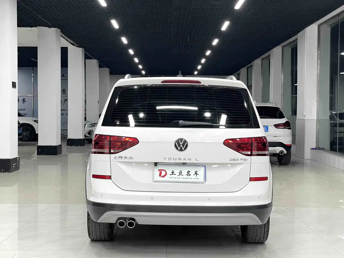 Volkswagen Touran 2021 Touran L 280TSI DSG Cross Edition 7-seater фото 5