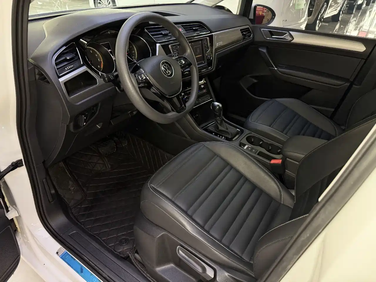 Volkswagen Touran 2022 2021 Touran L 280TSI DSG Comfort Edition 7-seater