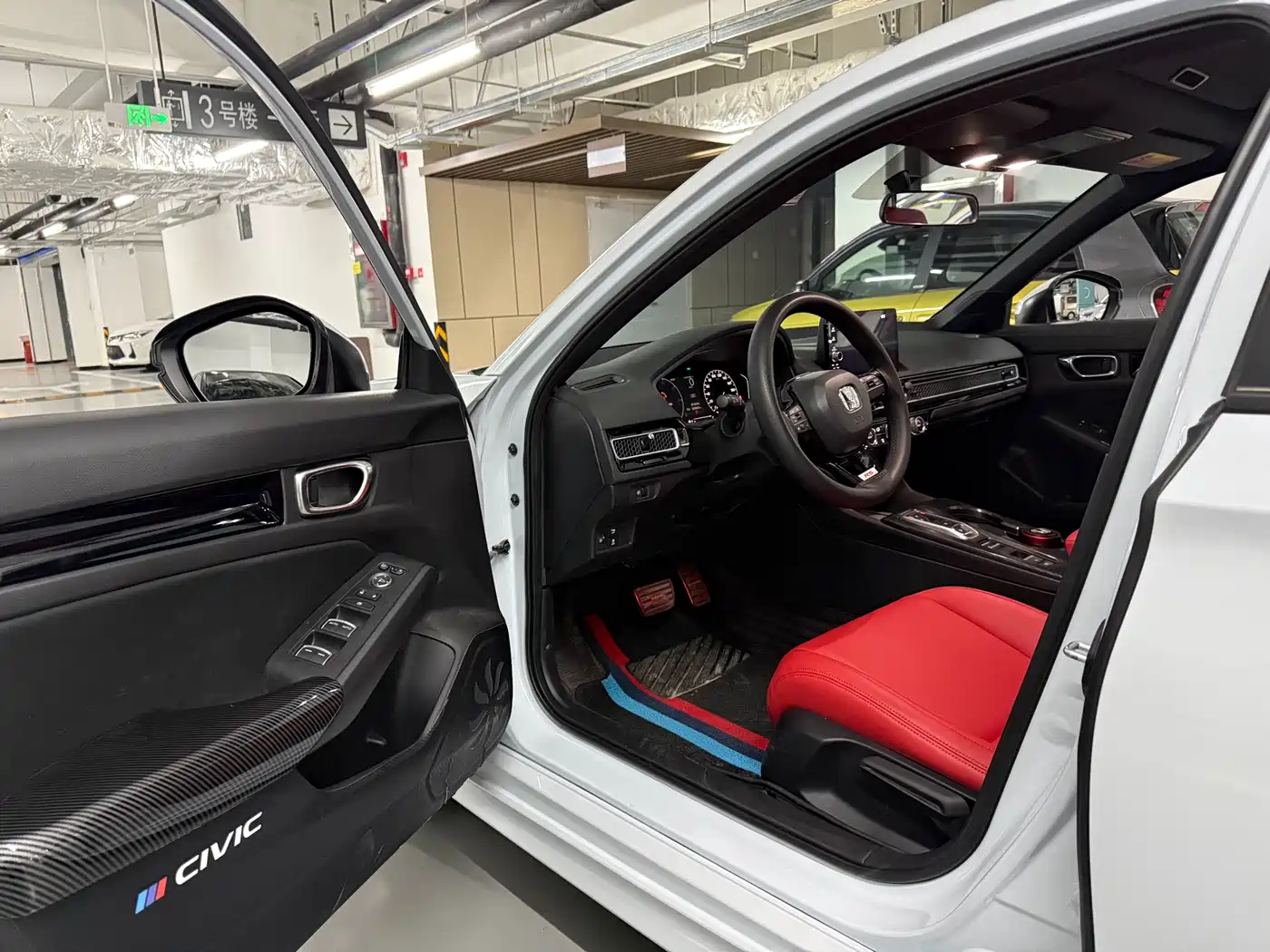 Honda Civic 2025 2.0L e:HEV Hybrid Plus фото 7