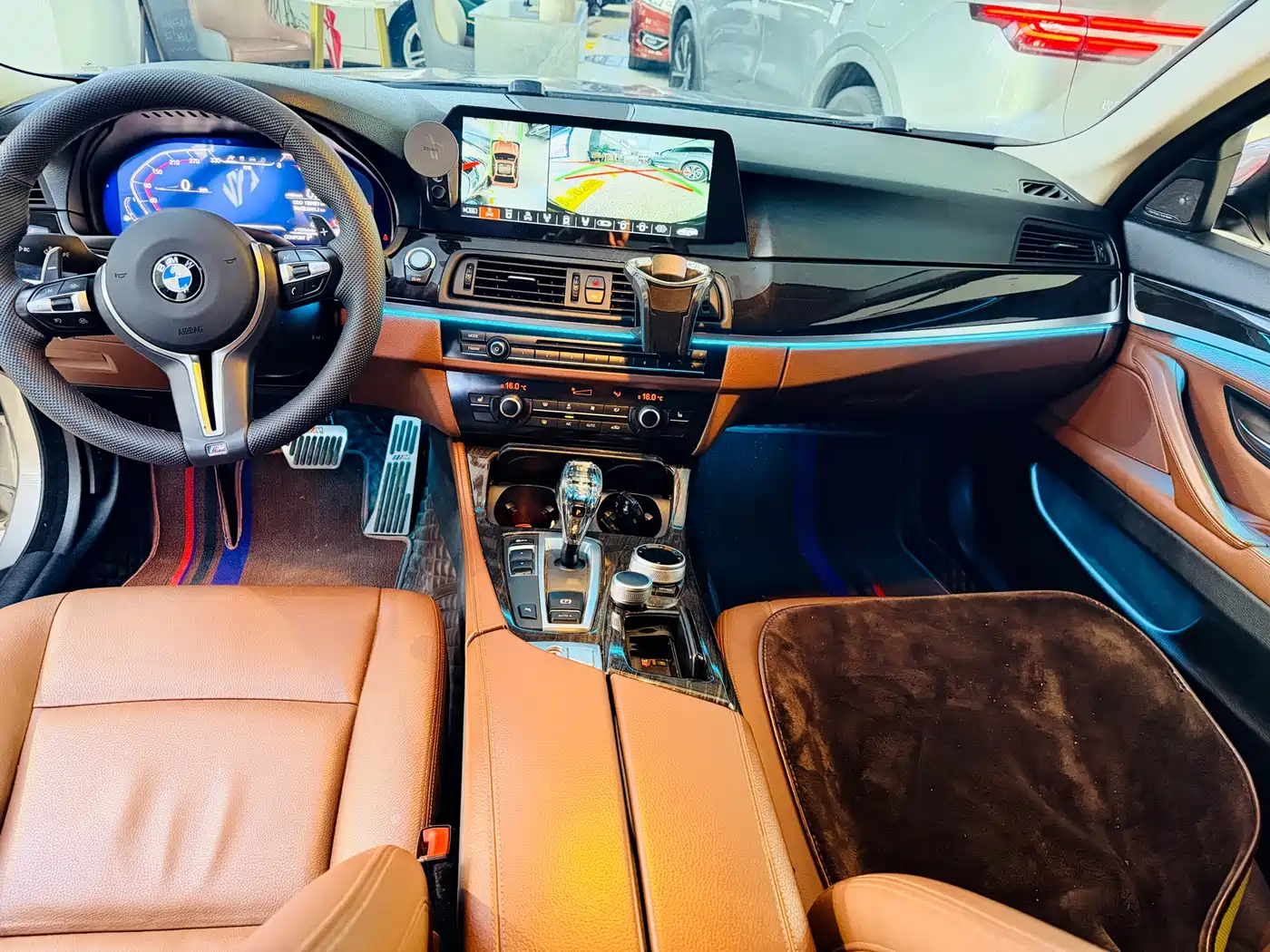 BMW 5 Series 2014 525Li Luxury Design Package фото 7
