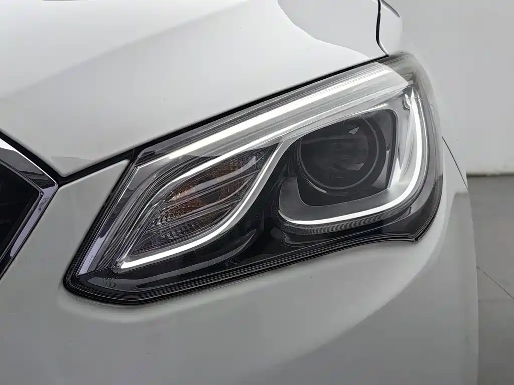 Photo 7 - Buick Excelle