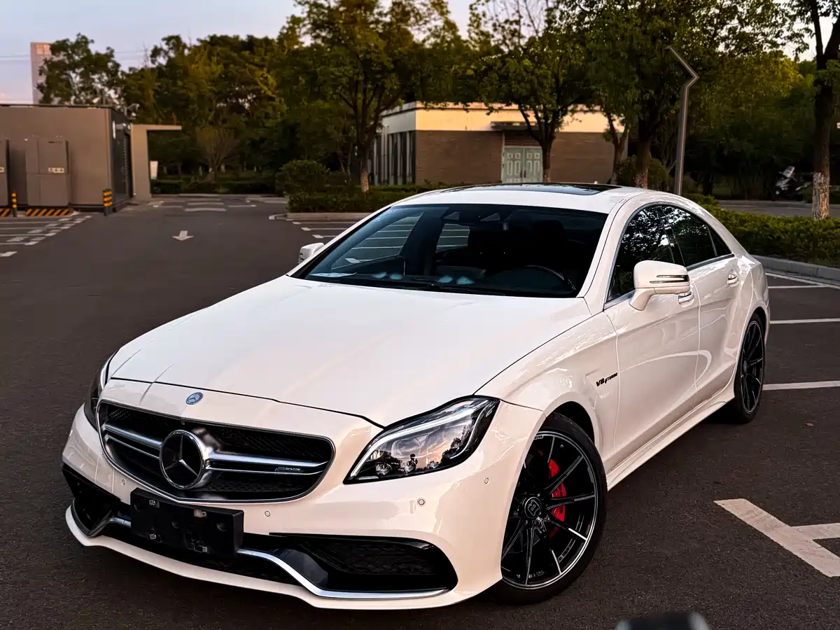 Mercedes-Benz CLS AMG 2015 AMG CLS 63 4MATIC