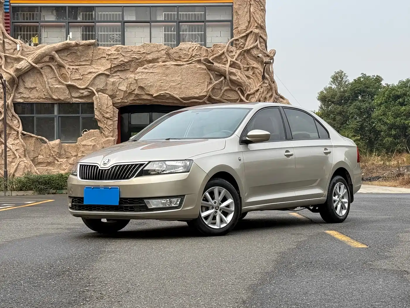 Škoda Rapid 2013 1.6L Automatic Preferred