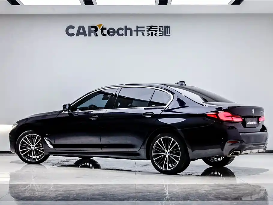 BMW 5 Series 2022 Model Second Facelift 530Li Leading M Sport Package фото 3