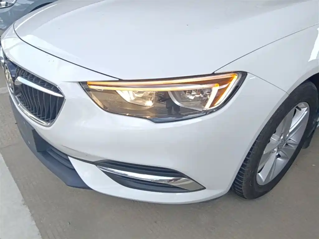 Buick Regal 2019 20T Elite China VI фото 24