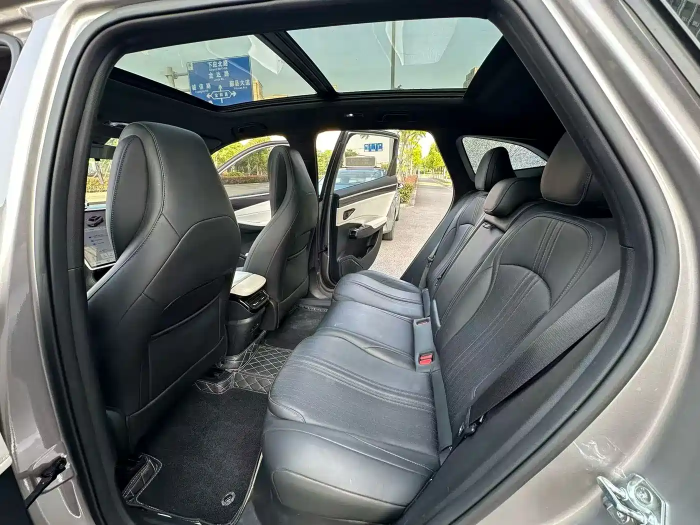Geely Galaxy Galaxy L7 2023 1.5T 115km PLUS фото 9