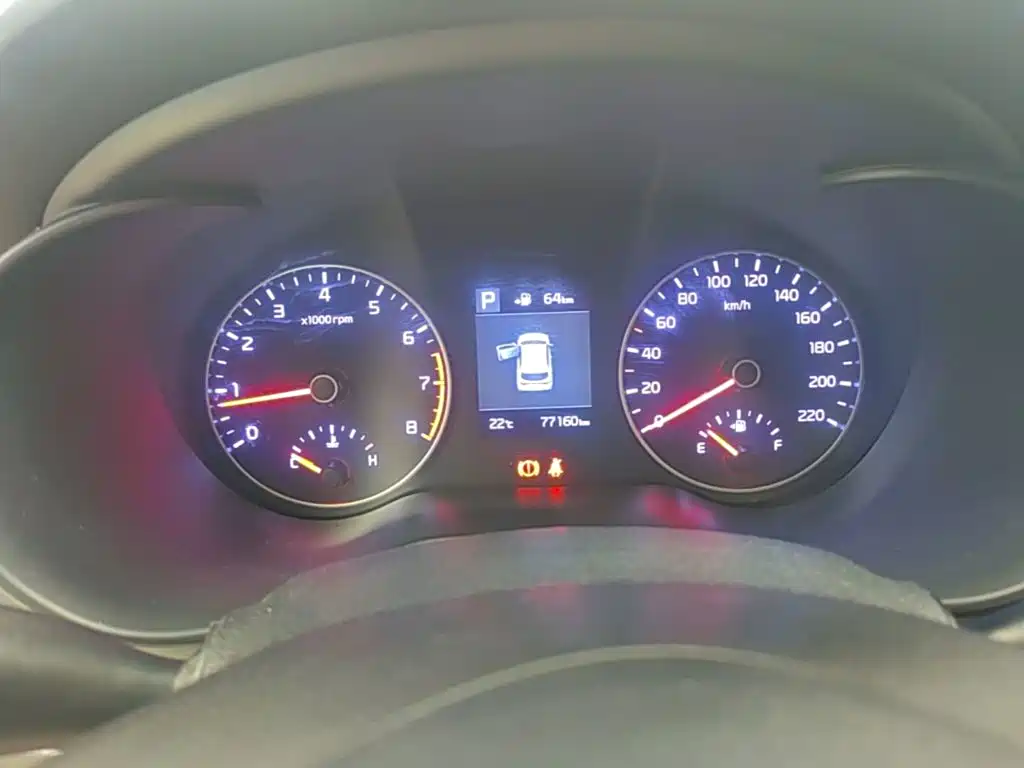 Kia KX CROSS 2018 2017 1.4L AT GLS