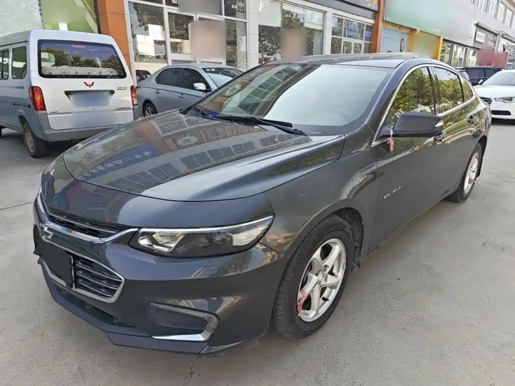 Фото 2 - Chevrolet Malibu XL