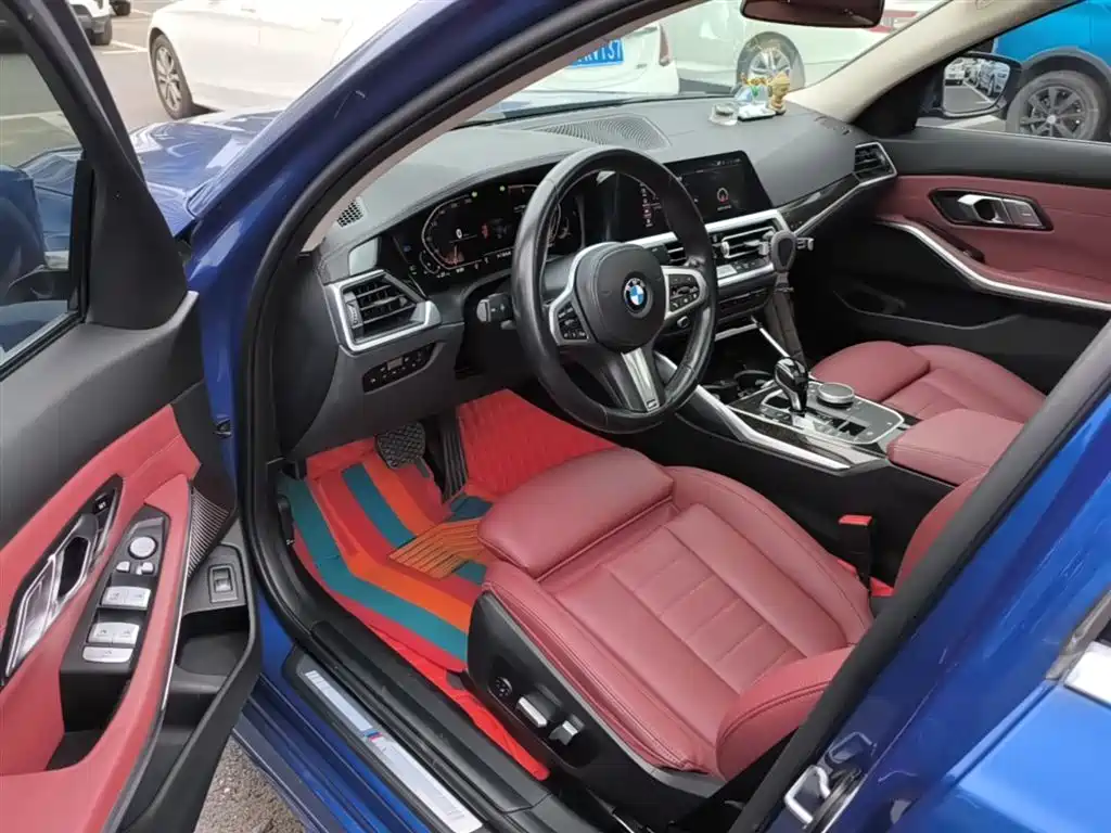 BMW 3-SERIES