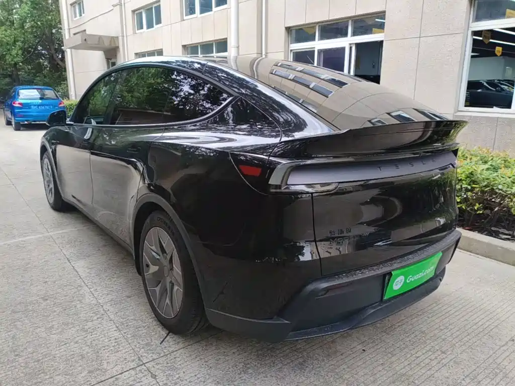 Tesla Model Y L 2025 2025 Facelift Long Range AWD