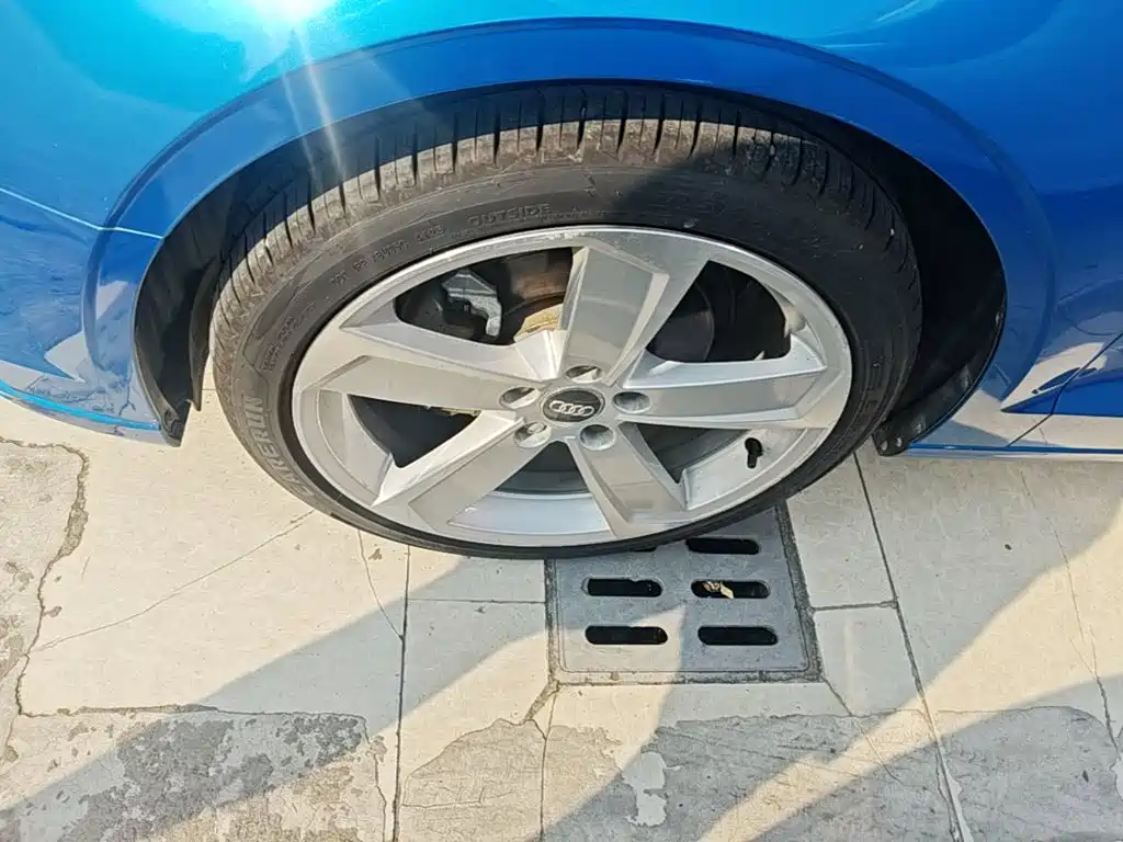 Фото 23 - Audi A3
