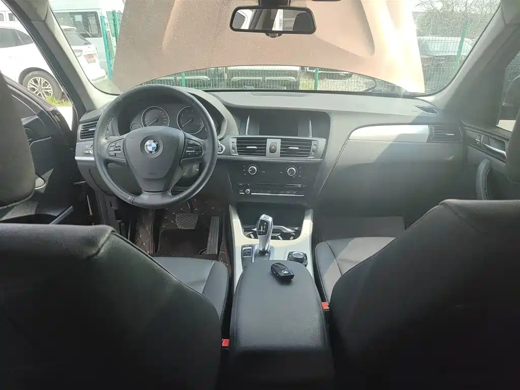 BMW X3 (Import) 2016 sDrive20i фото 6