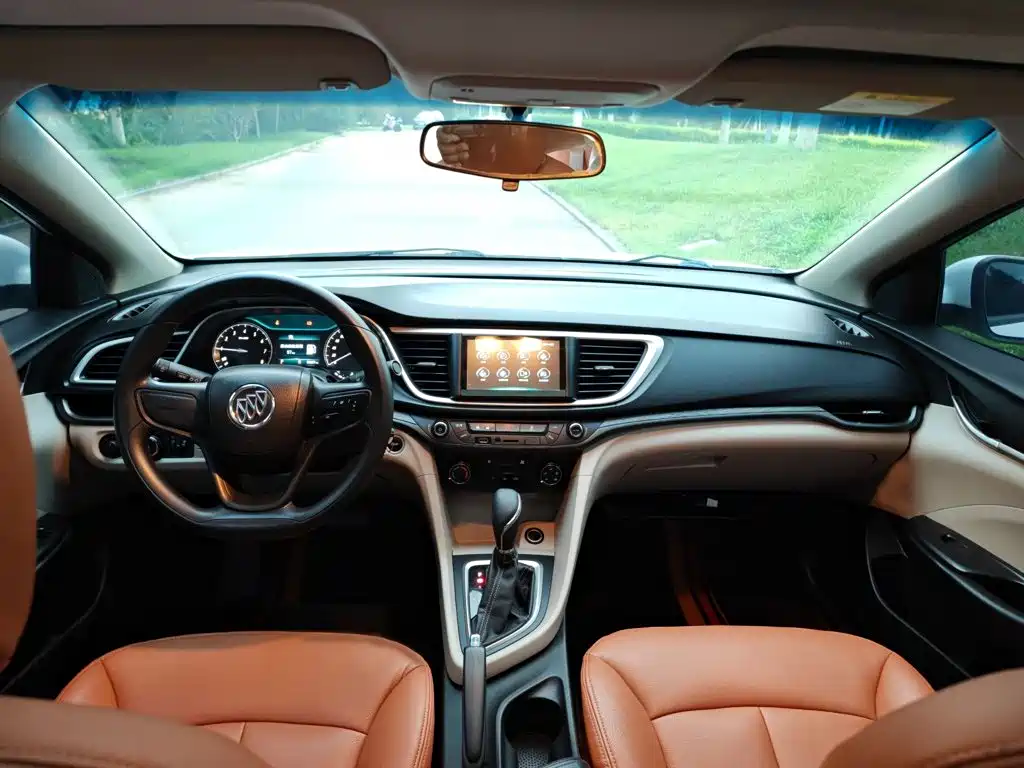 Фото 16 - Buick Excelle