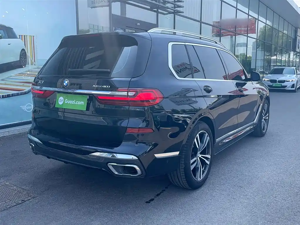 BMW X7 2022 xDrive40i Exclusive M Sport Package фото 9