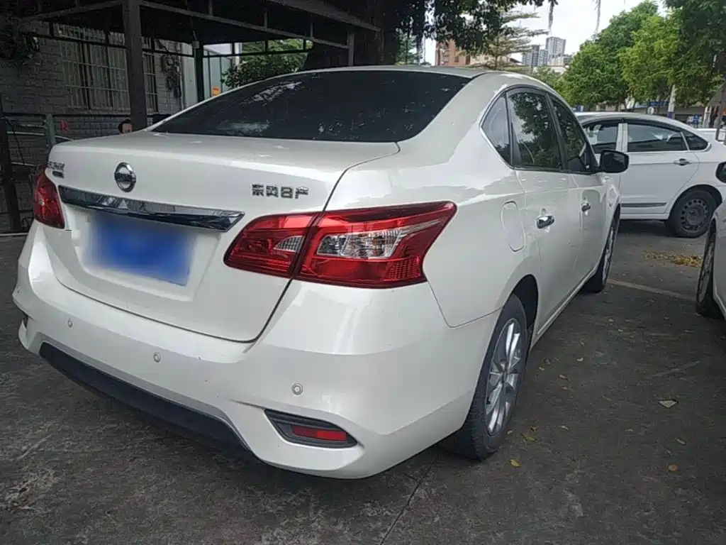 Nissan SYLPHY, миниатюра 7