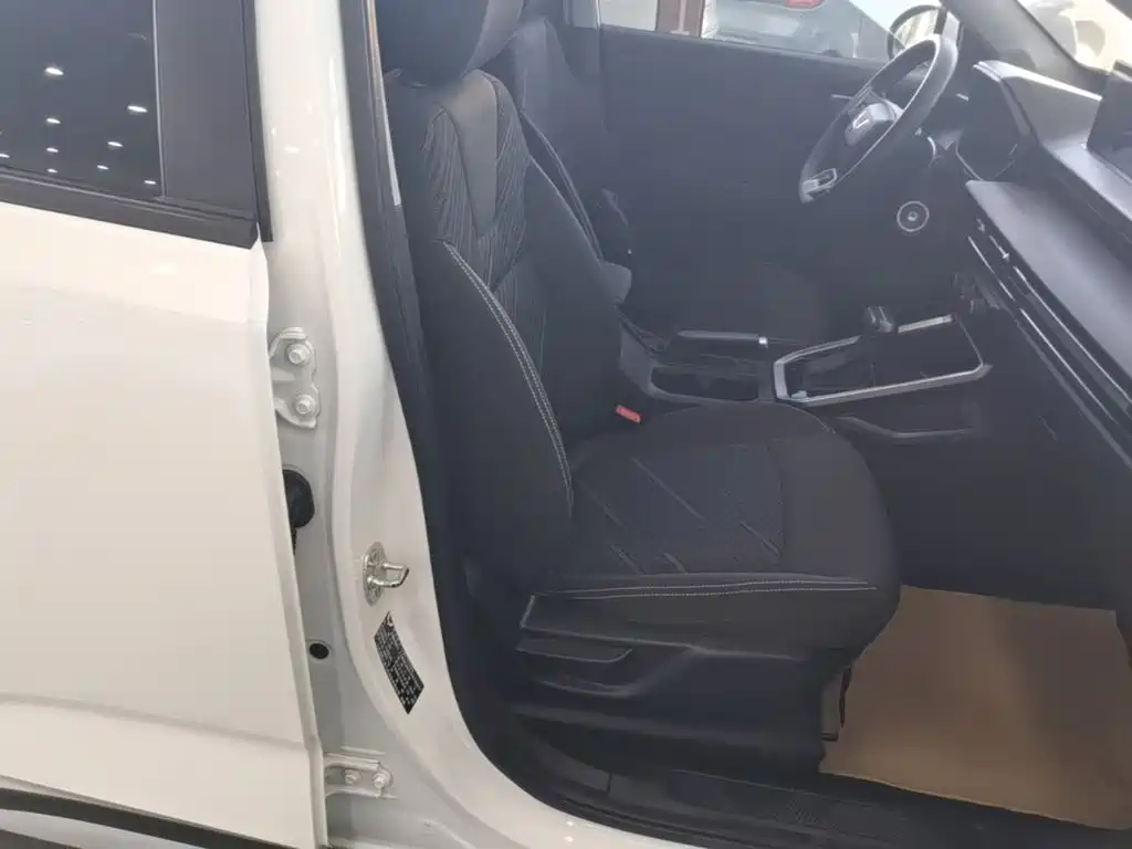 Wuling Motors Wuling Xingchi 2024 2023 1.5L CVT Refreshing Edition
