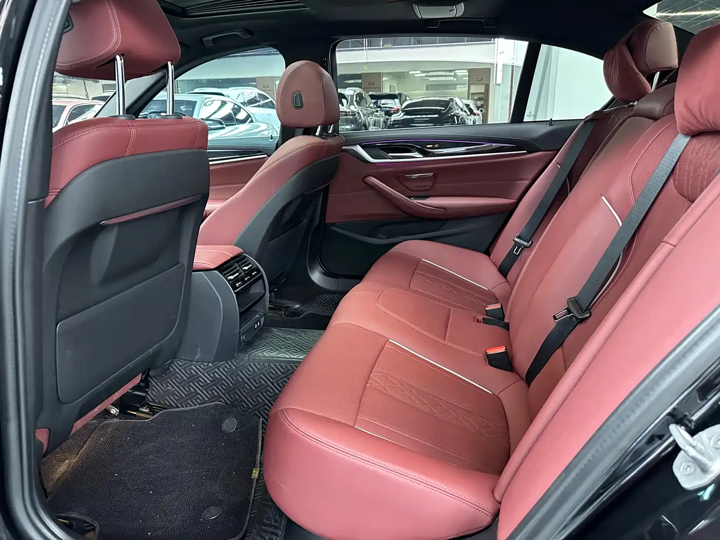 BMW 5 Series 2022 525Li M Sport Package фото 11