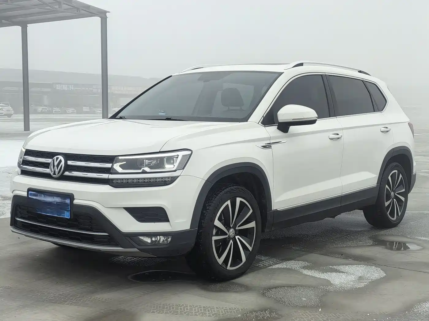 Volkswagen Tharu 2019 330TSI AWD Luxury Edition China VI