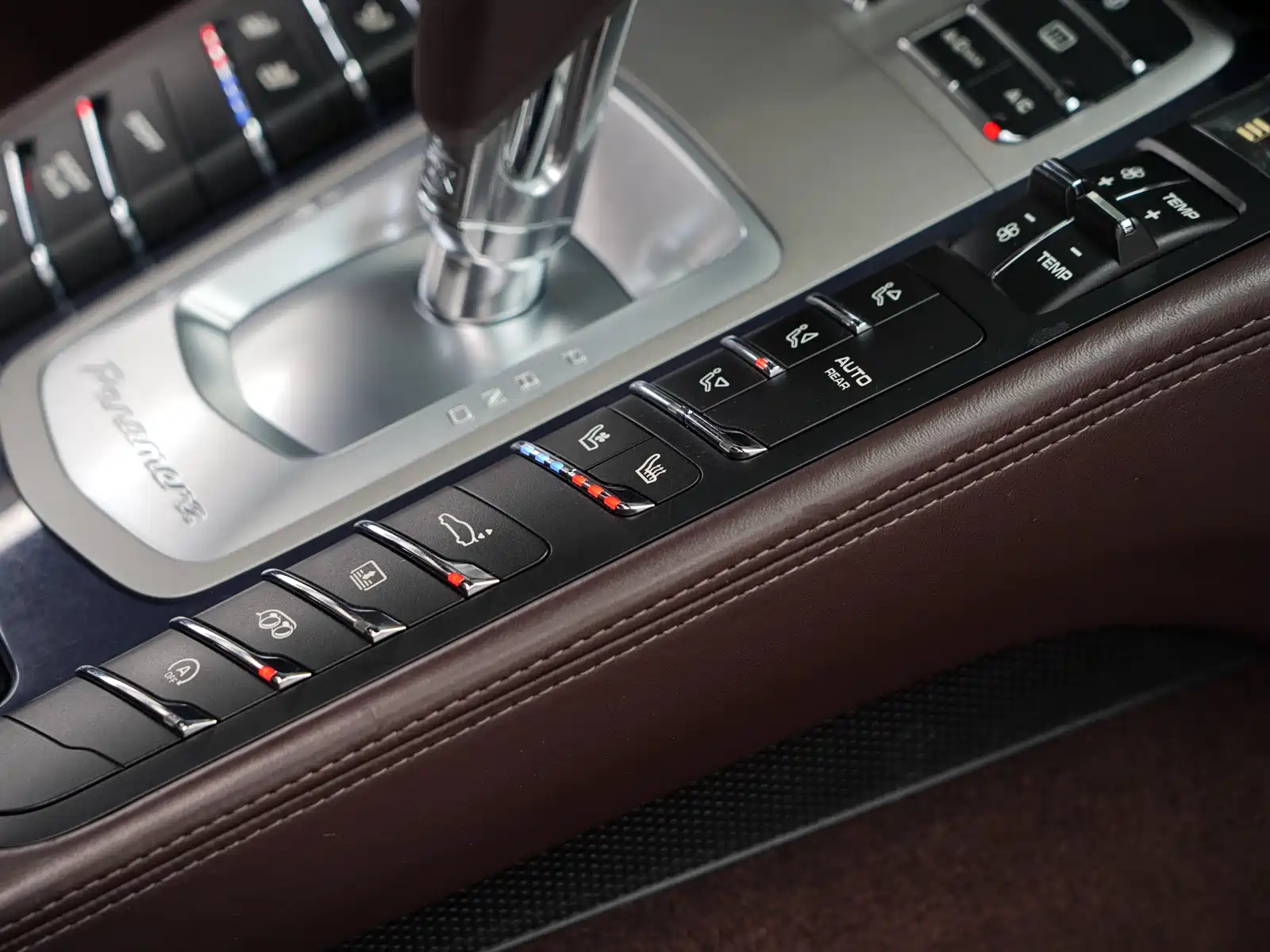 Фото 7 - Porsche Panamera