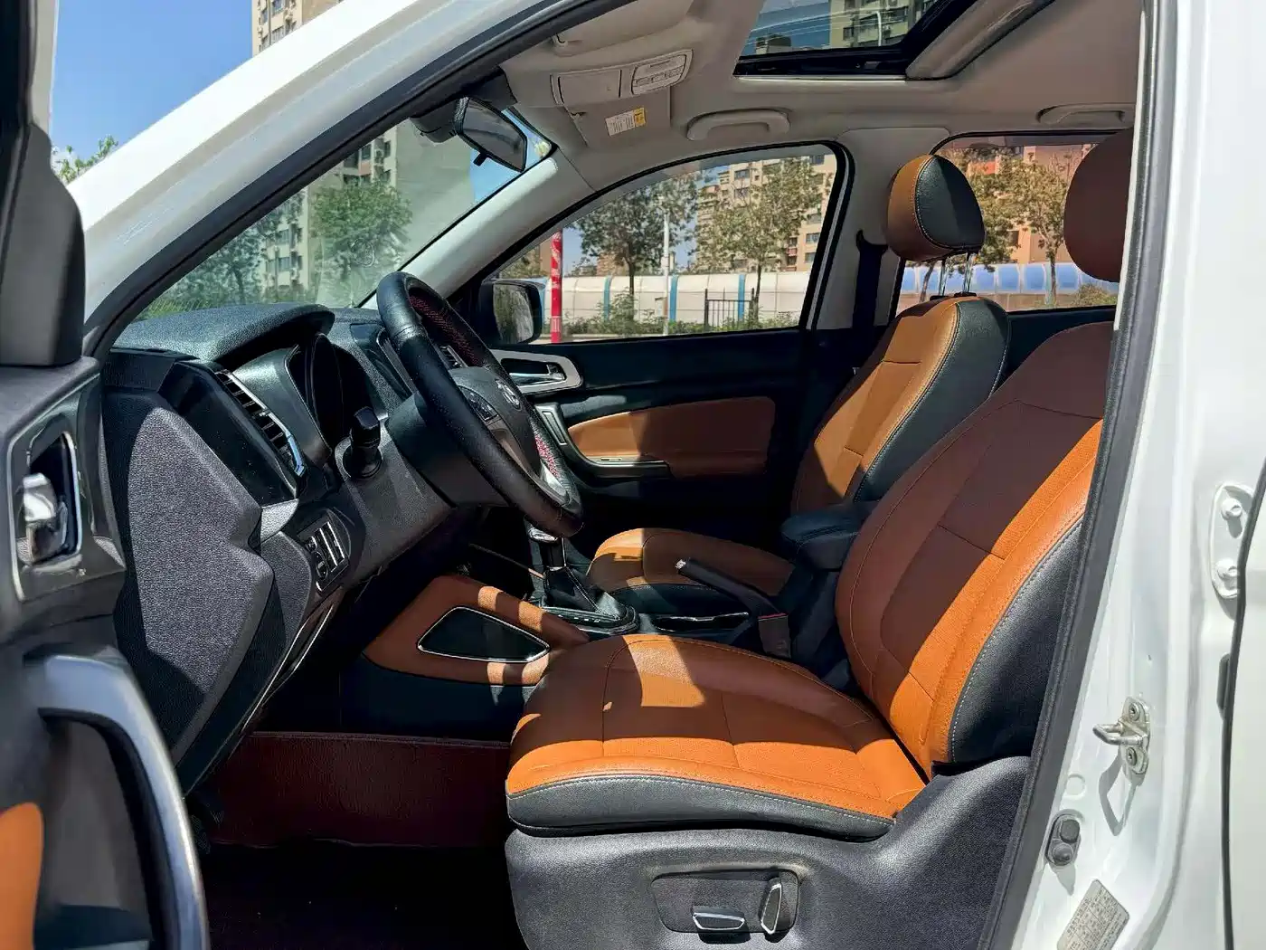 Changan Oshan Changan Oushang CX70 2017 2017 CX70T 1.5T Automatic Zun Qing Edition