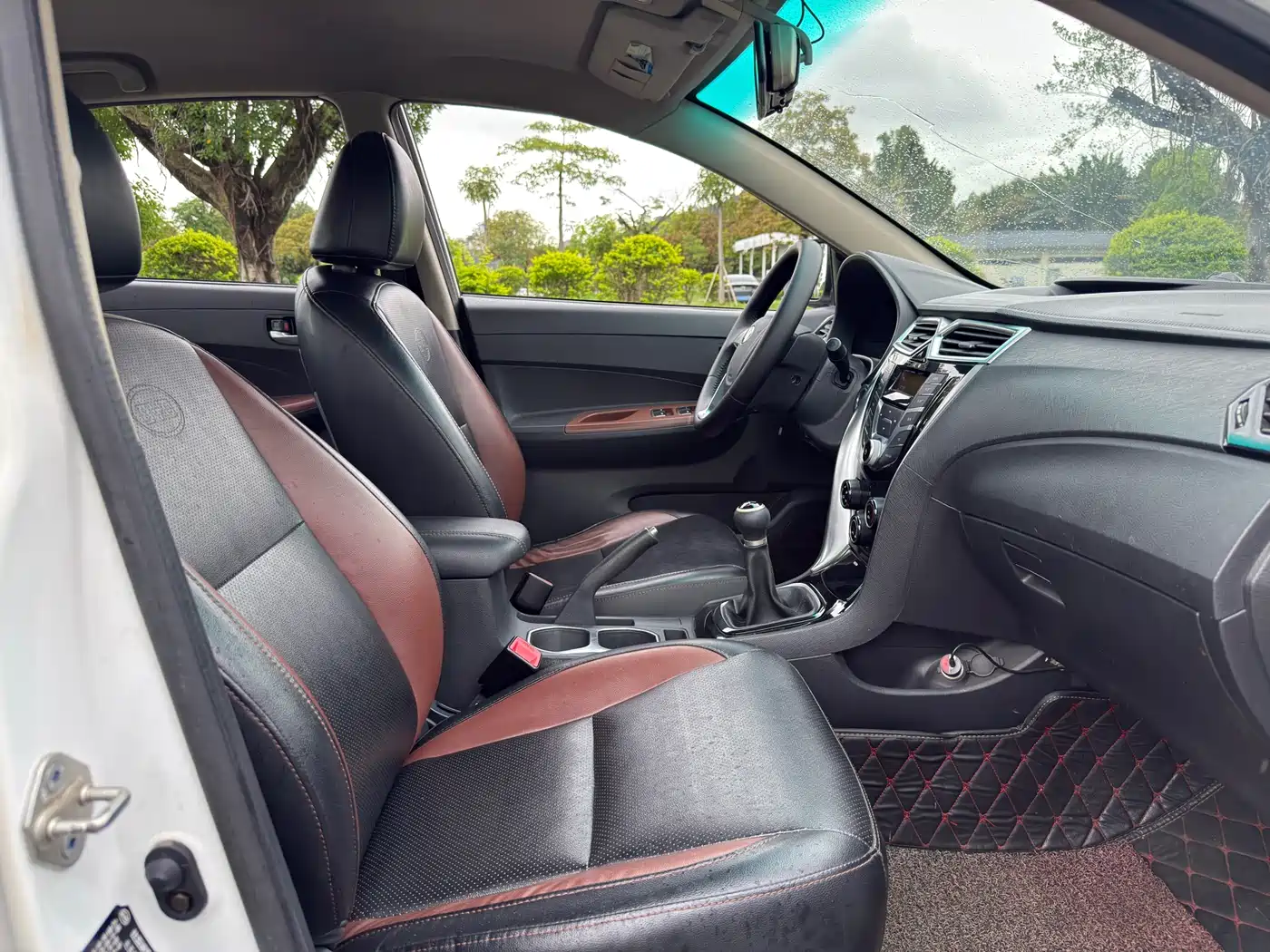BYD F3 2016 1.5L Manual Luxury фото 13