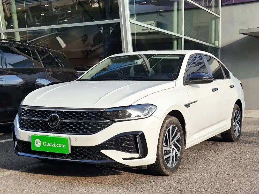 Volkswagen Lavida, миниатюра 2