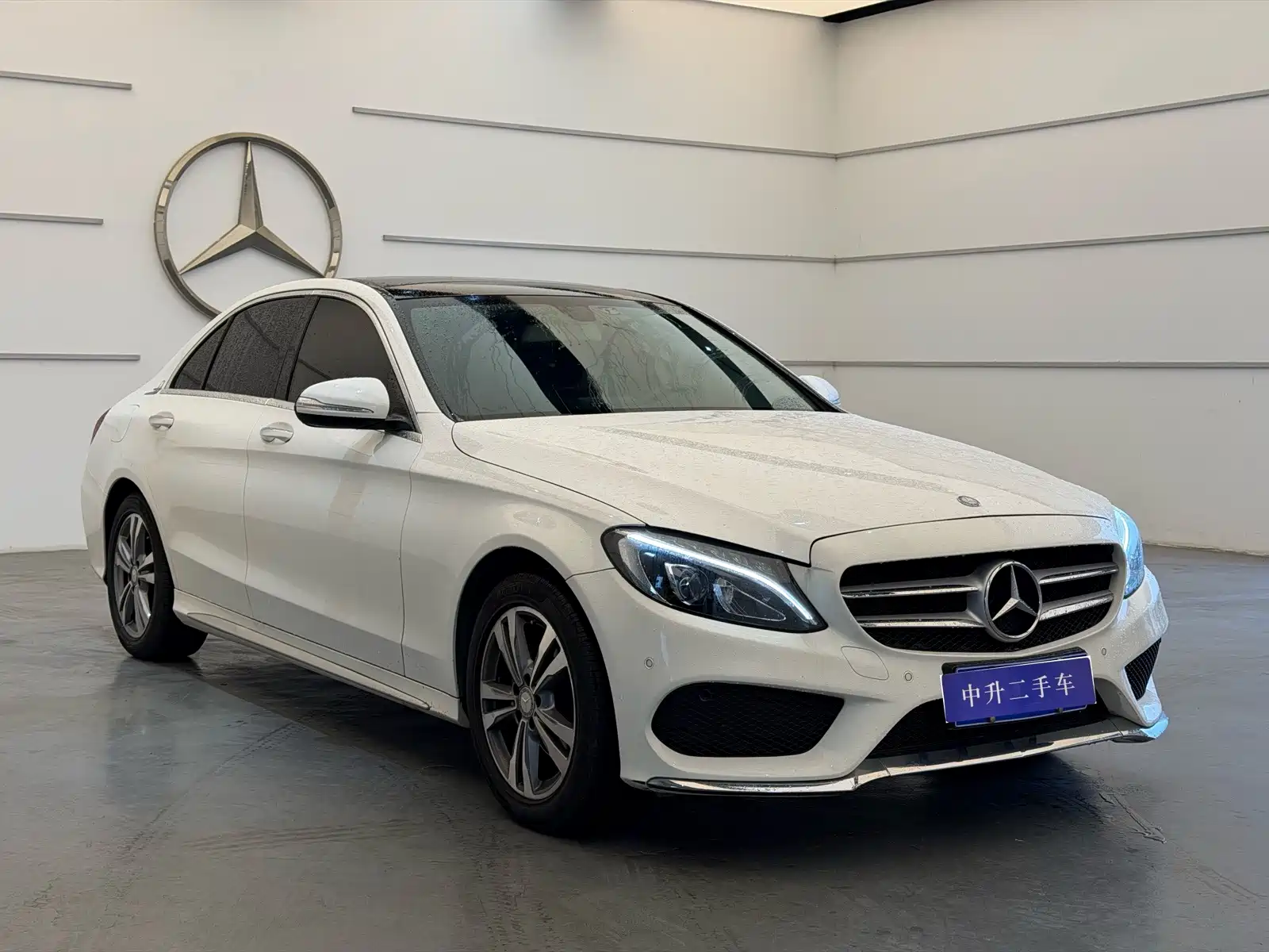Фото 3 - Mercedes-Benz C-Class