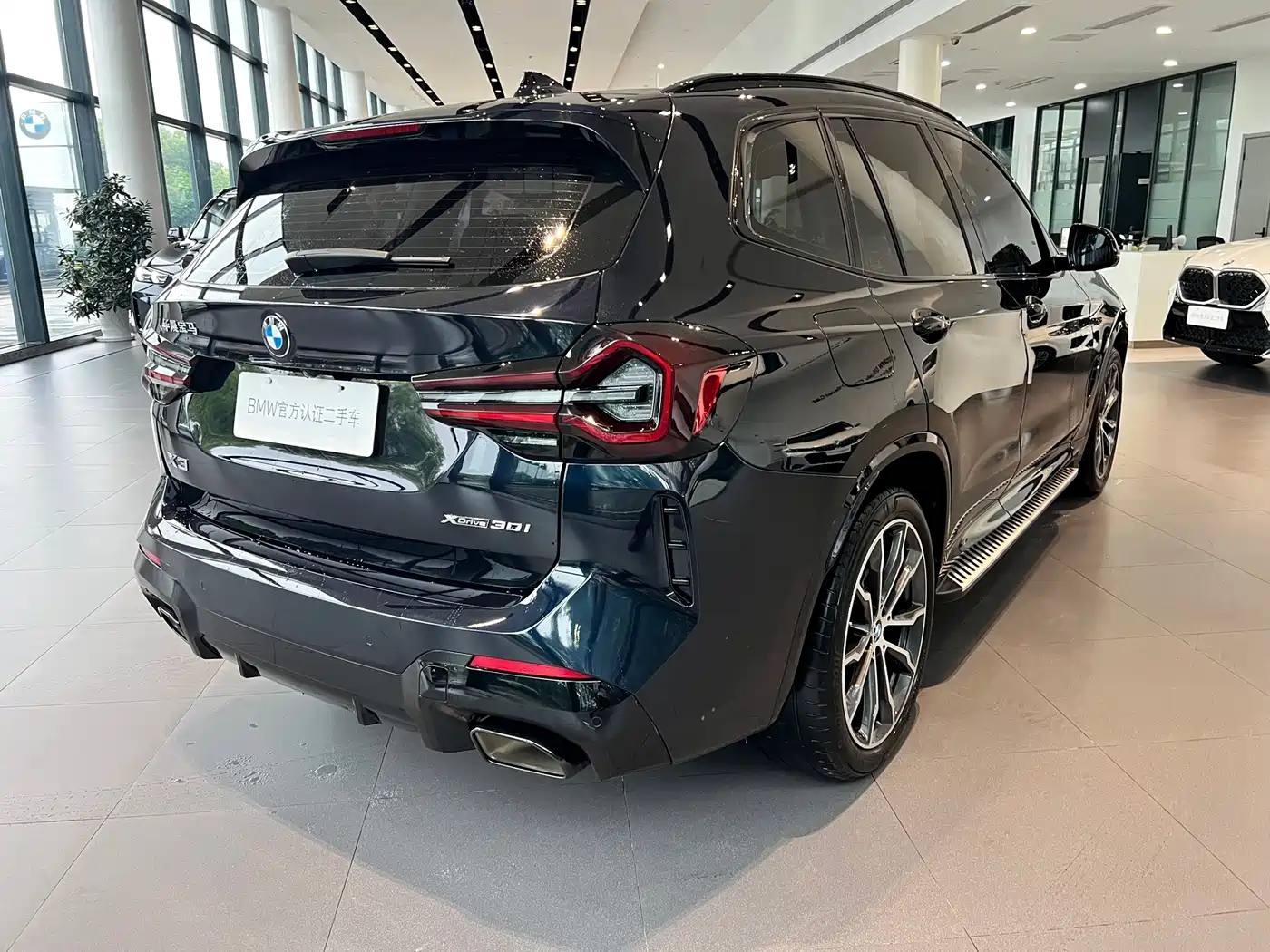 BMW X3 2023 Facelift xDrive30i Leading M Night Package фото 5