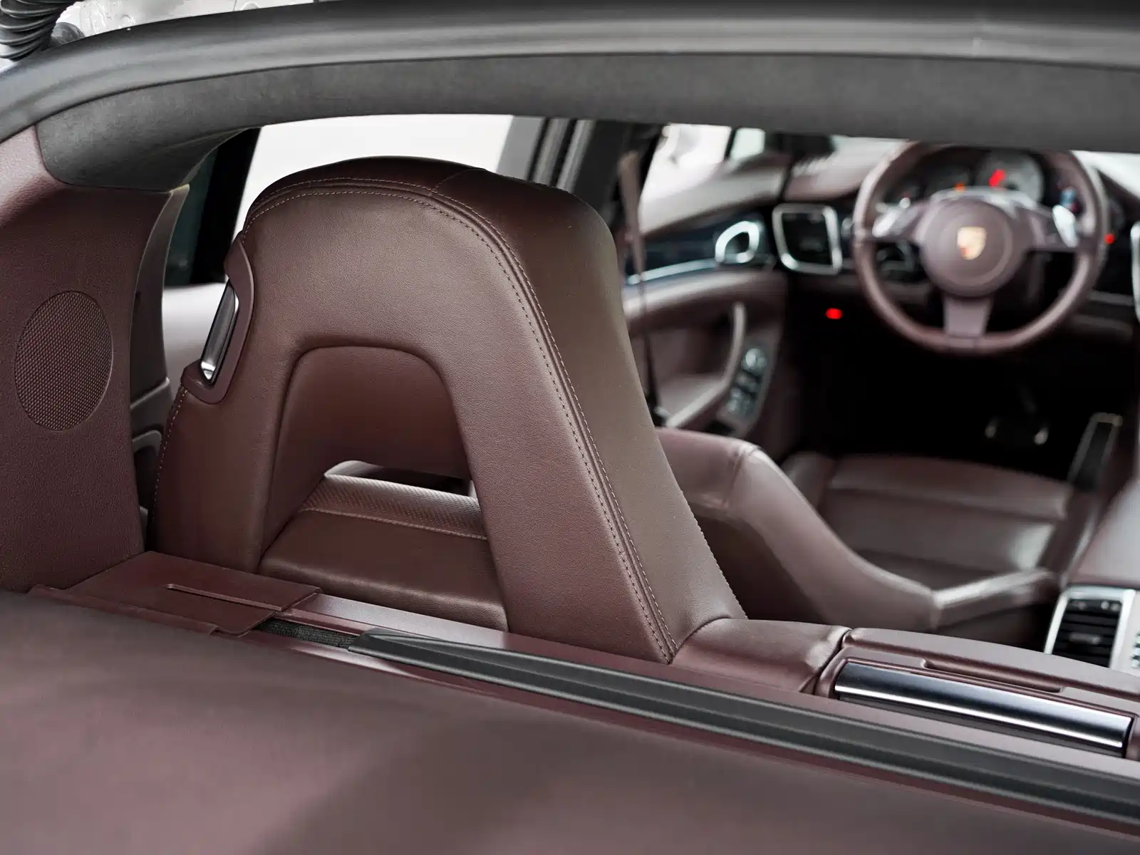 Фото 38 - Porsche Panamera