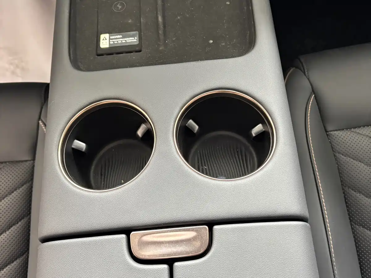 Baojun Enjoyment 2026 2025 PHEV 140km Luxury Edition