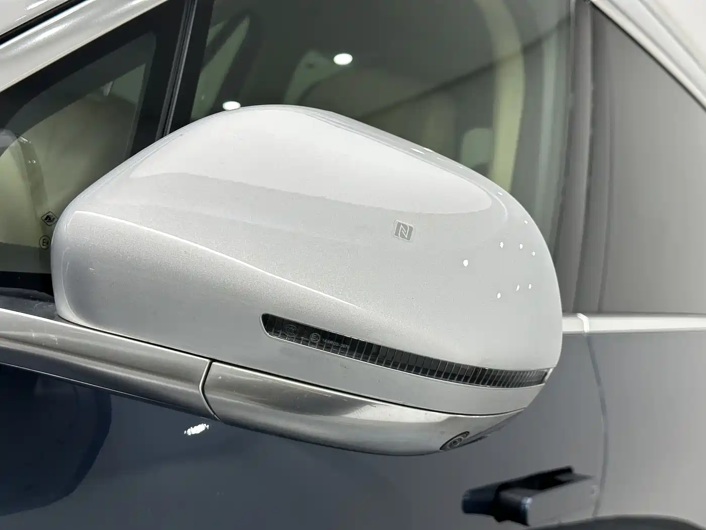 AITO Wenjie AITO M9 2024 Range Extender Ultra 52kWh 6-seater фото 24