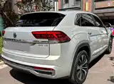 Photo 9 - Volkswagen Teramont