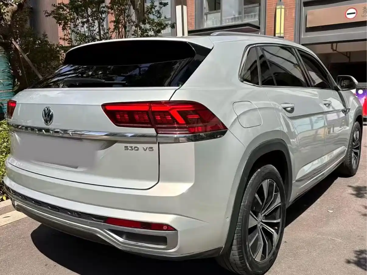 Photo 9 - Volkswagen Teramont