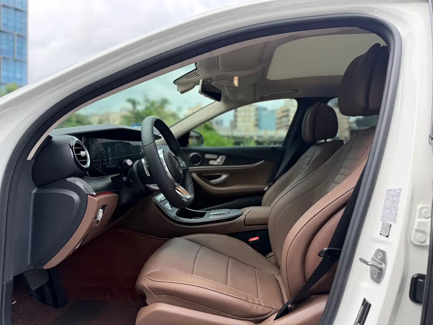 Mercedes-Benz E-Class 2020 Facelift E 300 L Sport Fashion фото 6