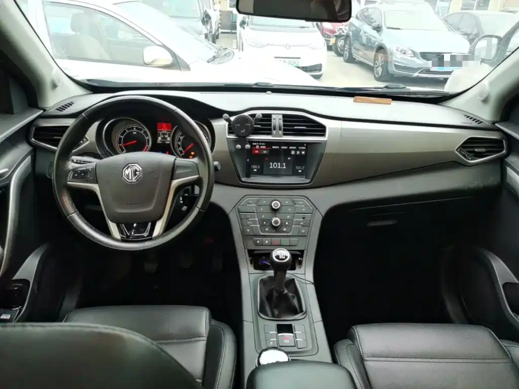 Фото 6 - MG Roewe RX5