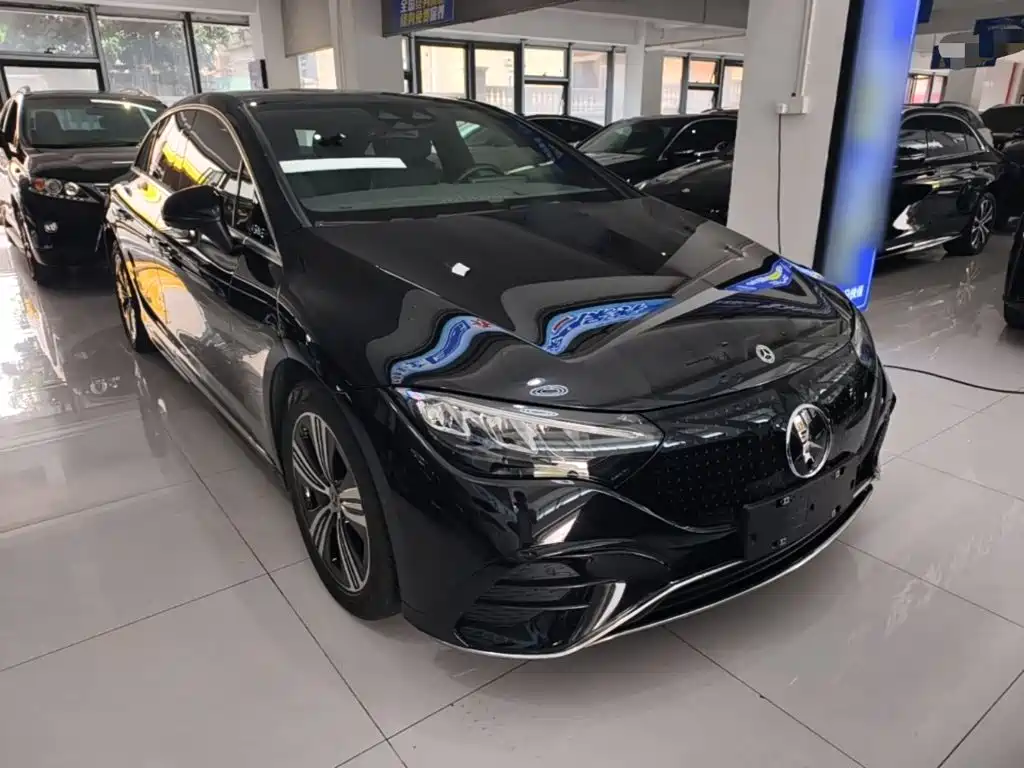 Фото 4 - Mercedes-Benz EQE
