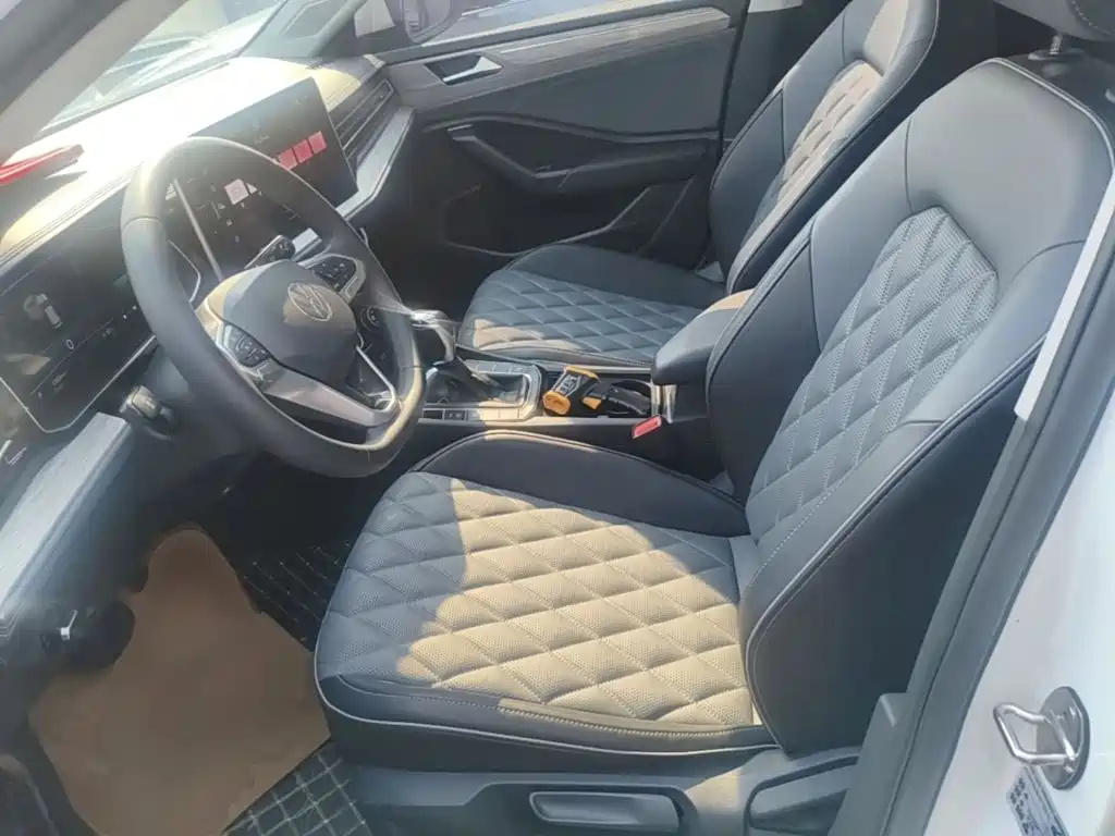 Volkswagen Sagitar, миниатюра 15