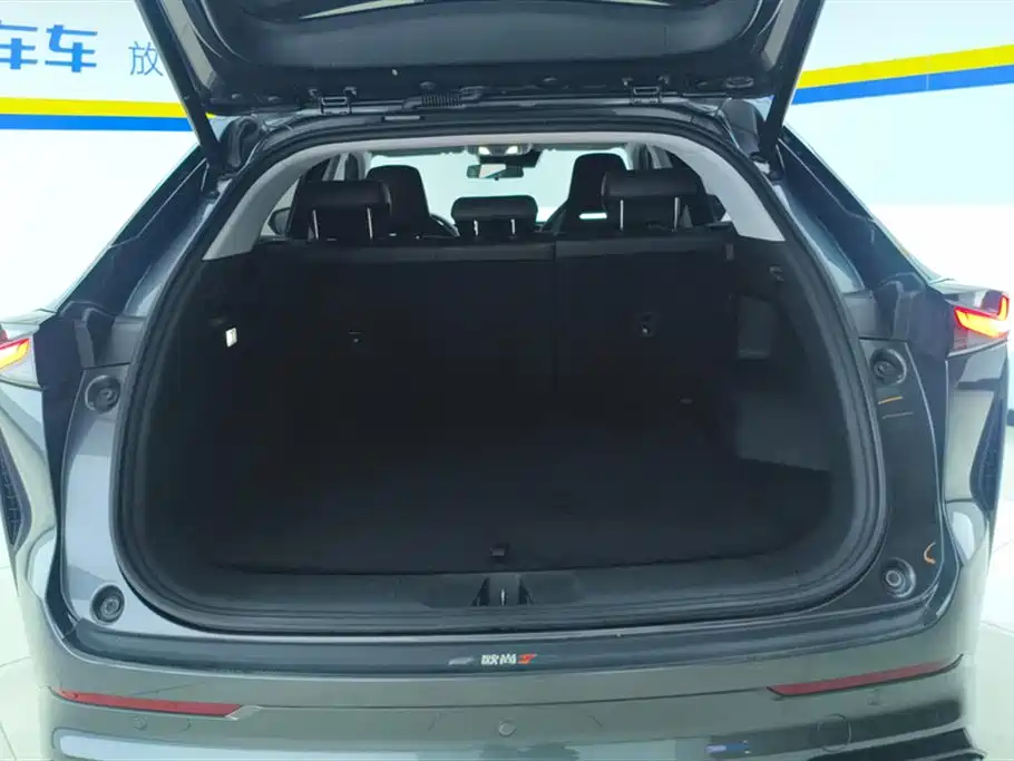 CHANGAN CHANGAN AUCHAN Z6