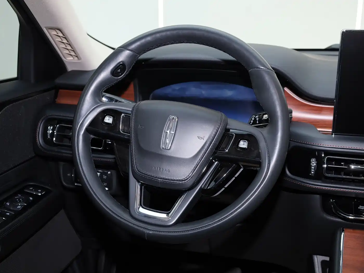 Lincoln Aviator 2024 2023 3.0T V6 AWD Premium Cruise Edition 6-Seater