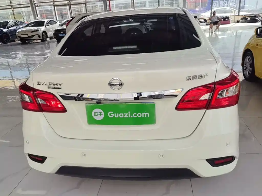 Nissan SYLPHY, миниатюра 6