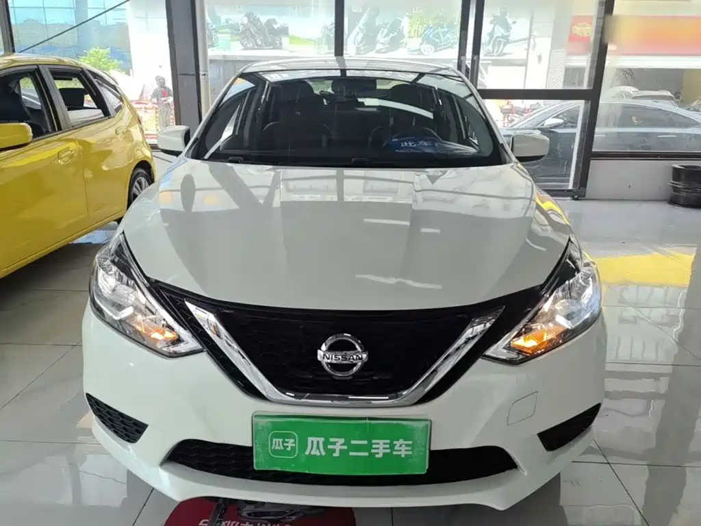 Nissan SYLPHY, миниатюра 3