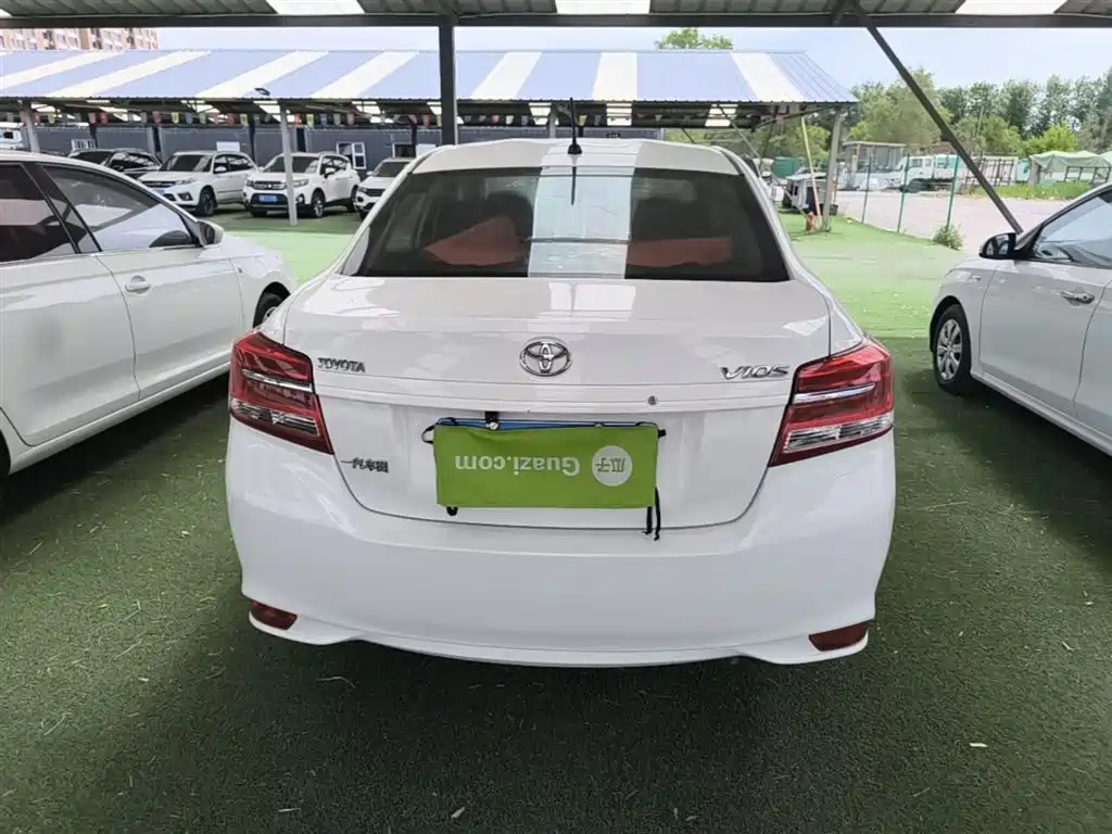 Toyota Vios 2017 1.5L CVT Pioneer фото 6