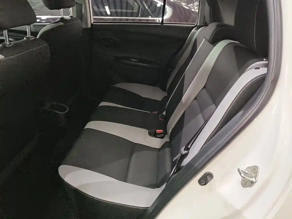 Toyota YARiS L Zhi Xuan 2020 1.5L CVT Leading Edition фото 17