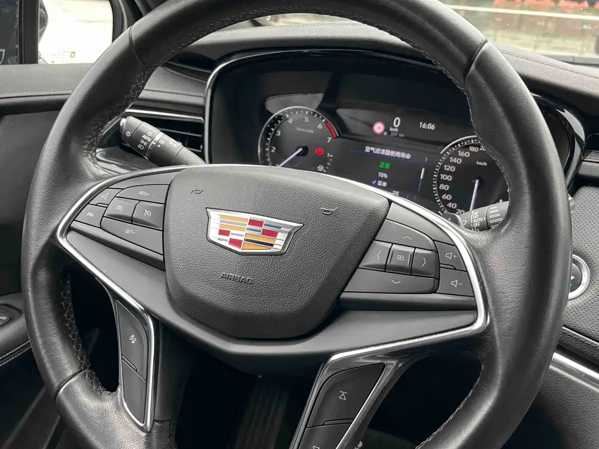 Cadillac XT5 2020 28T Luxury Model фото 12