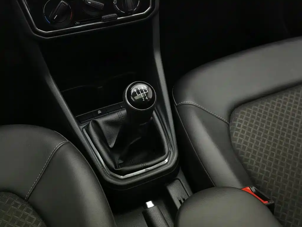 Фото 13 - Jetta VA3