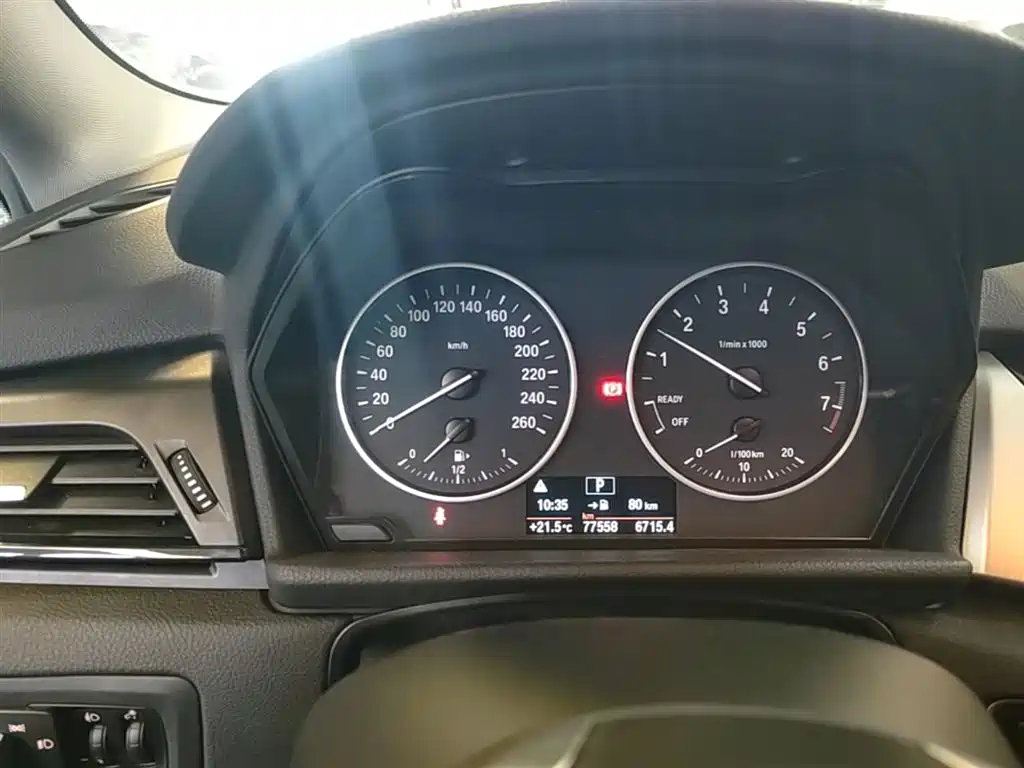 BMW 2 Series Gran Tourer 2015 218i Leading фото 12