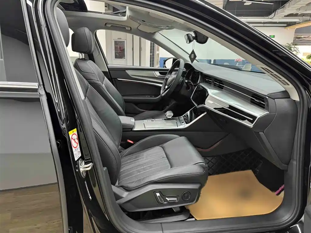 Audi A6L 2023 40 TFSI Luxury Elegance фото 6