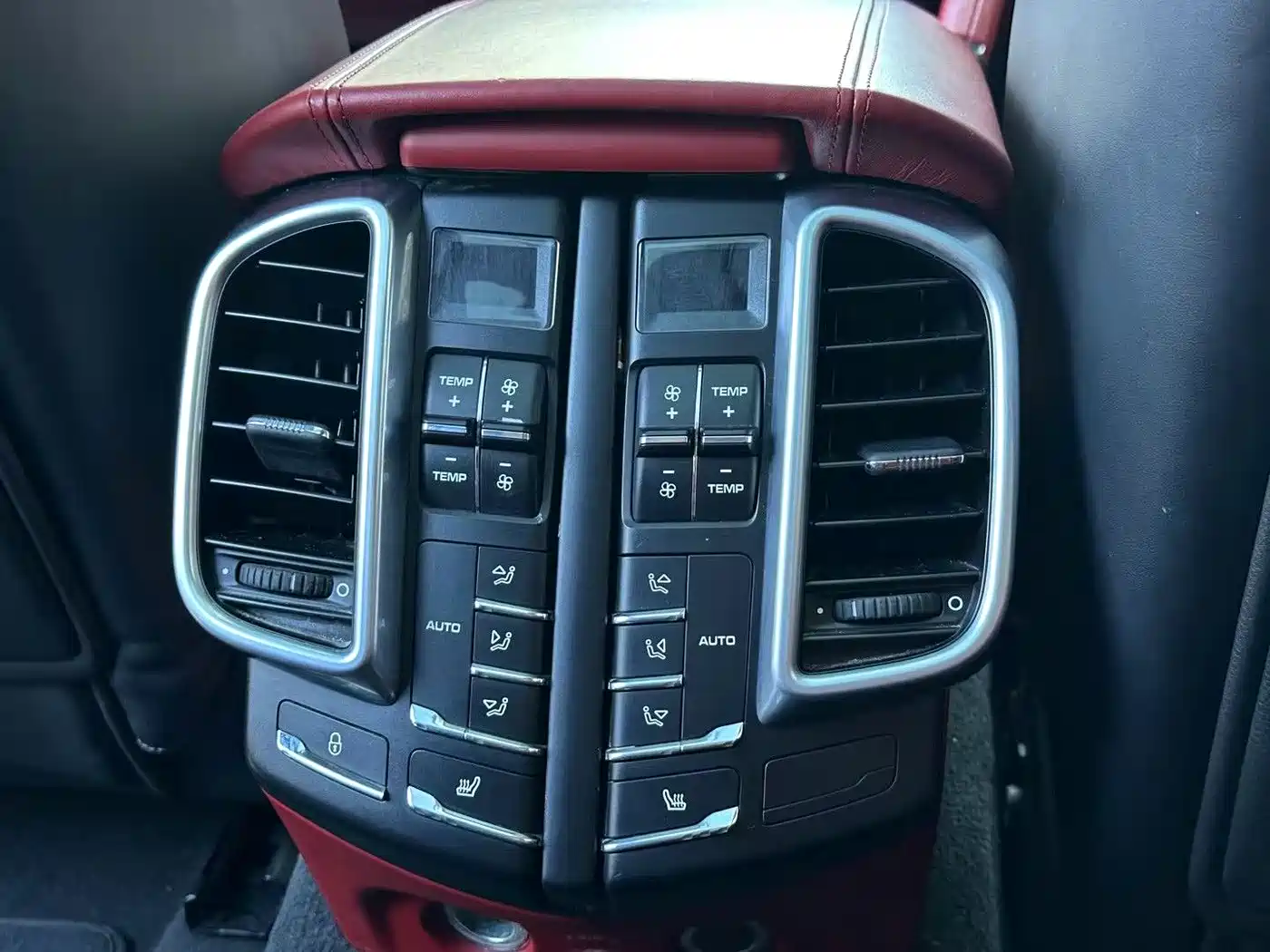 Porsche Cayenne 2015 Cayenne Turbo 4.8T фото 11